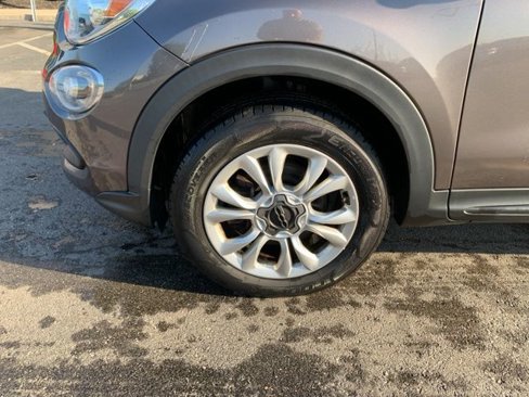 Used 2016 FIAT 500X Easy image 9