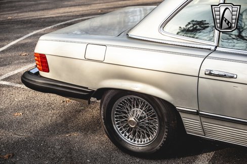 Used 1985 Mercedes-Benz 380 SL image 15
