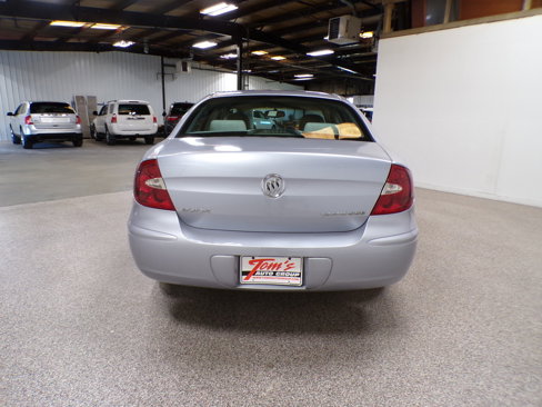 Used 2005 Buick LaCrosse CX image 4