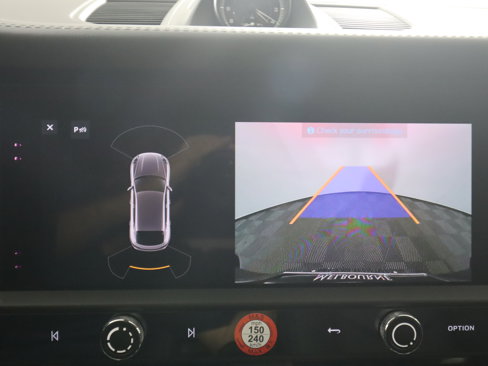 New 2026 Porsche Macan image 24