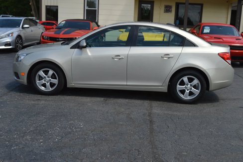 Used 2015 Chevrolet Cruze LT image 4