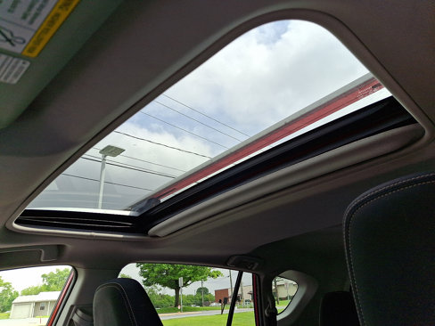 Used 2015 Toyota RAV4 XLE image 14