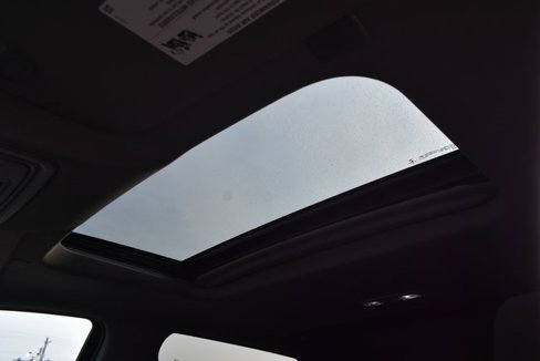 Used 2020 Chevrolet Silverado 1500 RST image 32