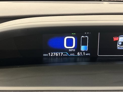 Used 2020 Toyota Prius Prime XLE image 15