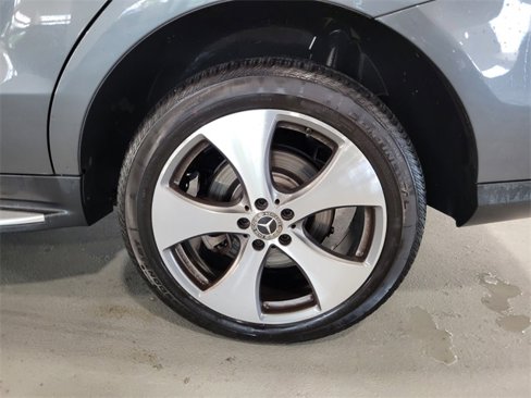 Used 2019 Mercedes-Benz GLE 400 4MATIC image 27
