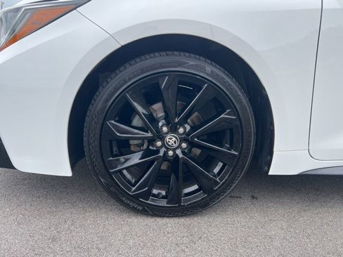 Used 2021 Toyota Corolla SE image 9