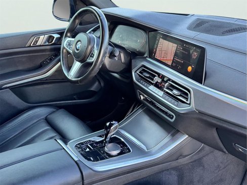 Used 2022 BMW X5 xDrive40i w/ M Sport Package image 20