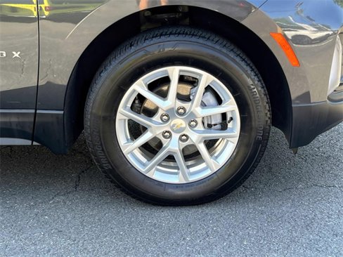 Used 2023 Chevrolet Equinox LT image 7