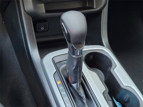 Used 2022 Chevrolet Colorado LT w/ LT Convenience Package image 19