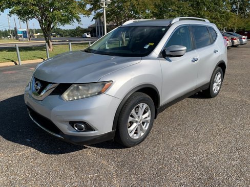 Used 2016 Nissan Rogue SV image 4