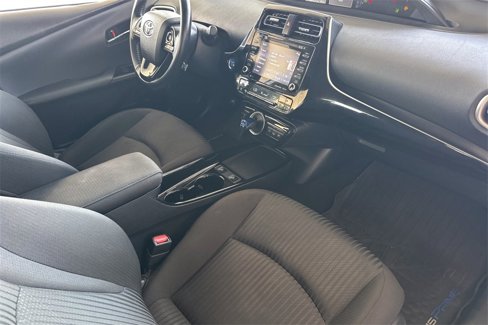 Certified 2021 Toyota Prius Prime LE image 18
