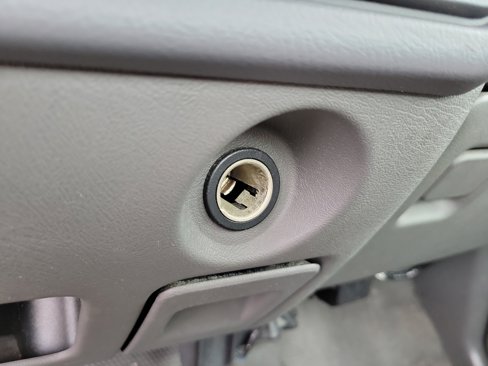 Used 2006 Chevrolet Silverado 1500 W/T image 25