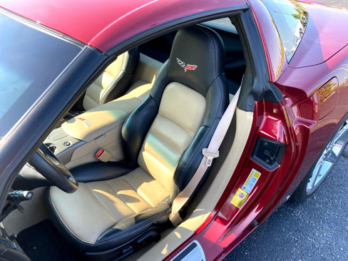 Used 2007 Chevrolet Corvette Coupe w/ Preferred Equipment Group image 13
