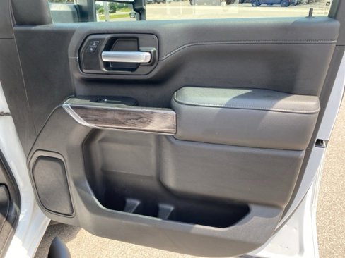 Used 2021 Chevrolet Silverado 2500 LTZ w/ LTZ Plus Package image 35