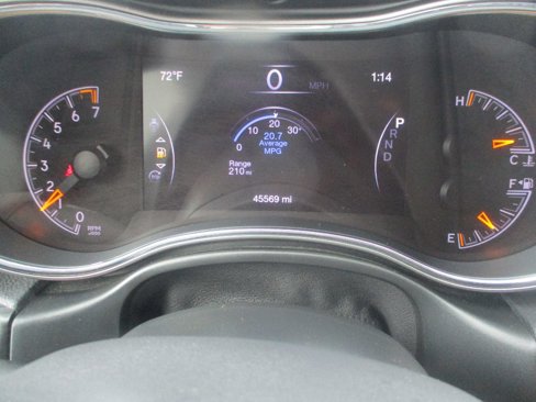 Used 2021 Jeep Grand Cherokee Laredo X image 13