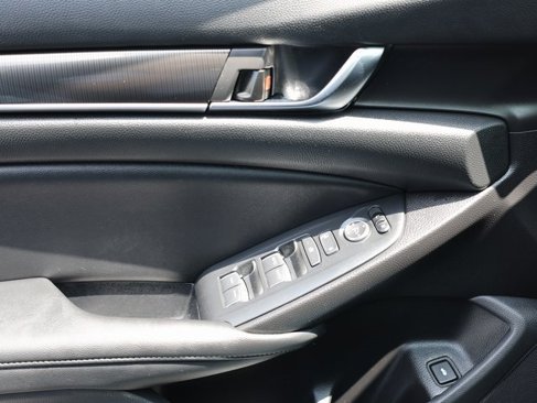 Used 2022 Honda Accord Sport image 23