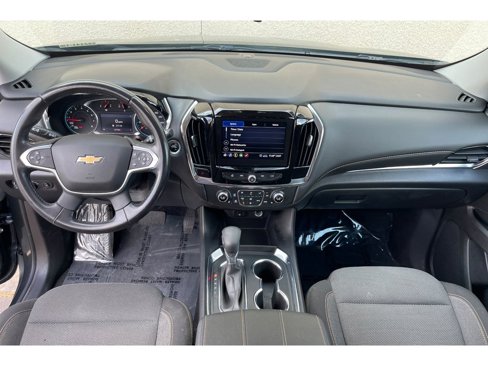 Used 2021 Chevrolet Traverse LT image 15