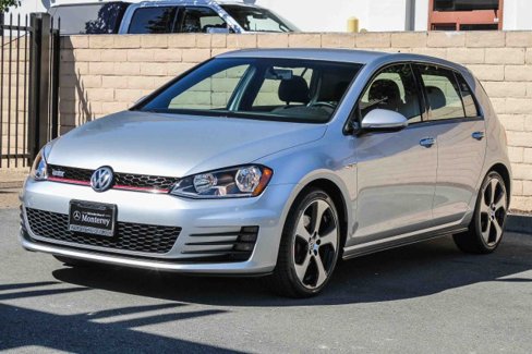 Used 2015 Volkswagen GTI SE image 3