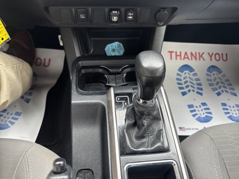 Used 2019 Toyota Tacoma SR5 image 25