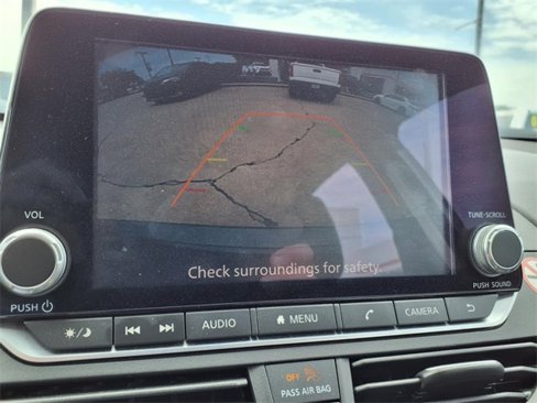 Used 2023 Nissan Altima 2.5 SV image 26