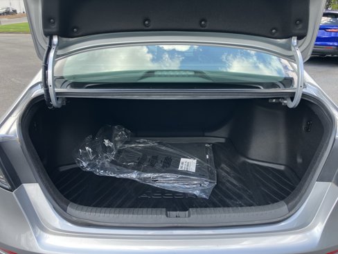 Certified 2024 Honda Accord LX image 32