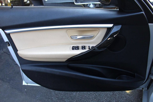 Used 2017 BMW 330i Sedan image 16