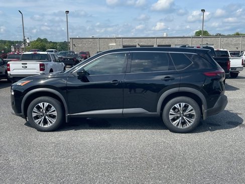 Used 2021 Nissan Rogue SV image 8