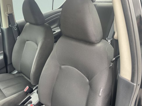 Used 2019 Nissan Versa S image 14