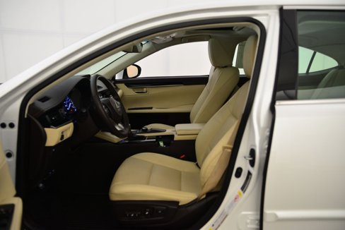 Used 2018 Lexus ES 350 image 4