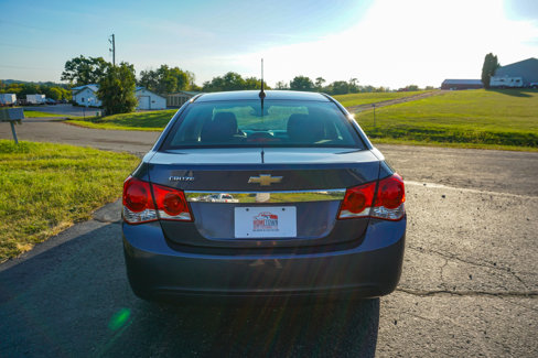 Used 2014 Chevrolet Cruze LS image 4