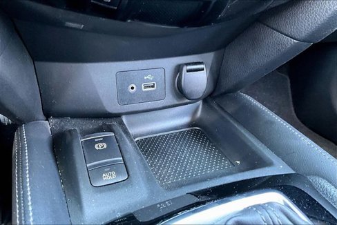 Used 2019 Nissan Rogue Sport SL image 33