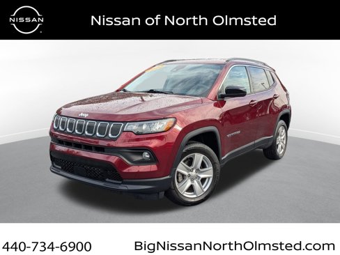 Used 2022 Jeep Compass Latitude image 1