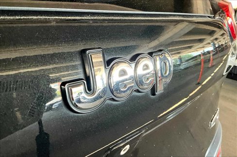 Used 2015 Jeep Cherokee Latitude image 30