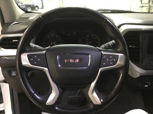Used 2019 GMC Acadia SLE w/ LPO, Floor Liner Package image 27