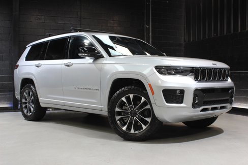 Used 2021 Jeep Grand Cherokee L Overland w/ Advanced Protech Group III image 6