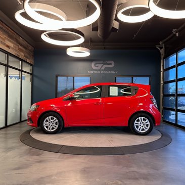 Used 2020 Chevrolet Sonic LT image 6