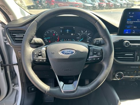 Certified 2022 Ford Escape SEL image 12