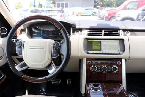 Used 2017 Land Rover Range Rover Supercharged image 17