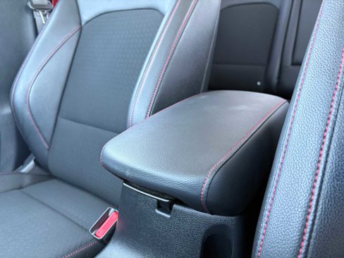 Used 2025 Kia Soul GT-Line image 34