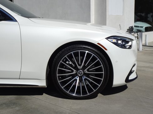 Used 2021 Mercedes-Benz S 580 4MATIC Sedan image 11