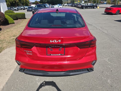 Used 2023 Kia Forte LXS image 4