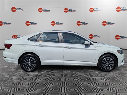Used 2019 Volkswagen Jetta SE image 4