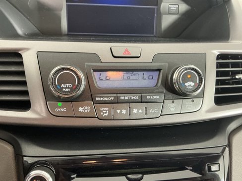 Used 2015 Honda Odyssey EX image 30