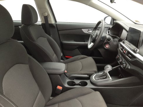 Used 2023 Kia Forte LXS image 21