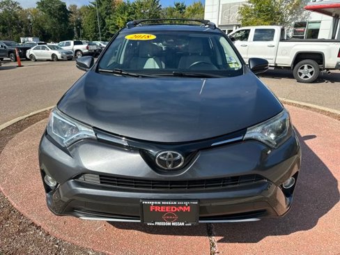 Used 2018 Toyota RAV4 XLE image 8