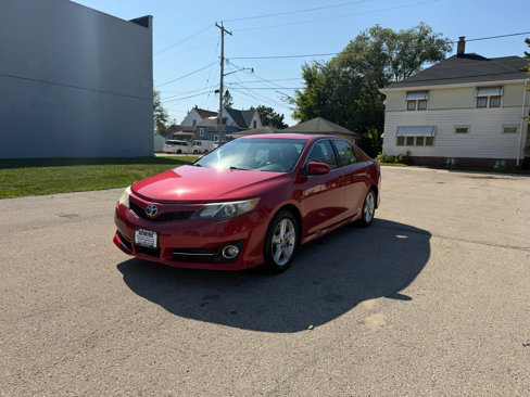 Used 2013 Toyota Camry SE image 3