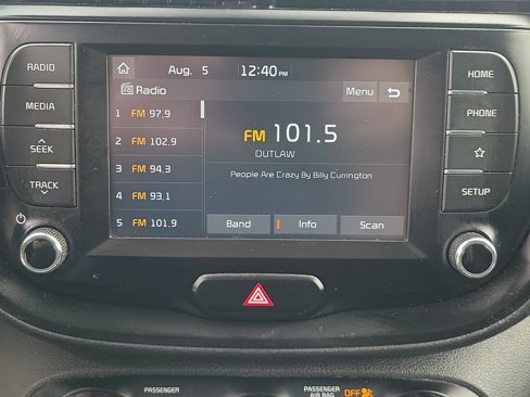 Used 2020 Kia Soul LX image 25