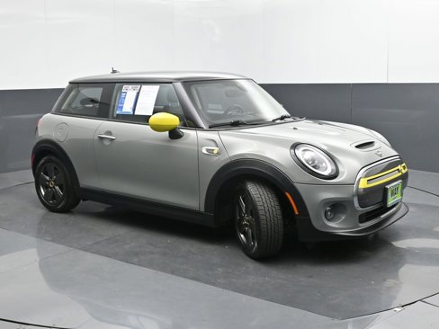 Used 2020 MINI Cooper SE w/ 6.5" Touchscreen Package image 8