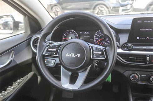 Certified 2023 Kia Forte LXS w/ LXS Technology Package image 16