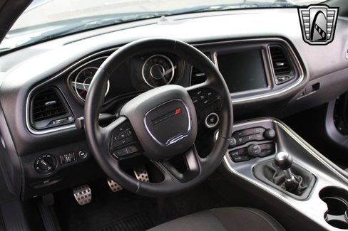 Used 2015 Dodge Challenger R/T Scat Pack image 21